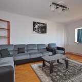 Drumul Taberei 1 minut metrou Favorit apartament 3 camere 2 bai decomandat